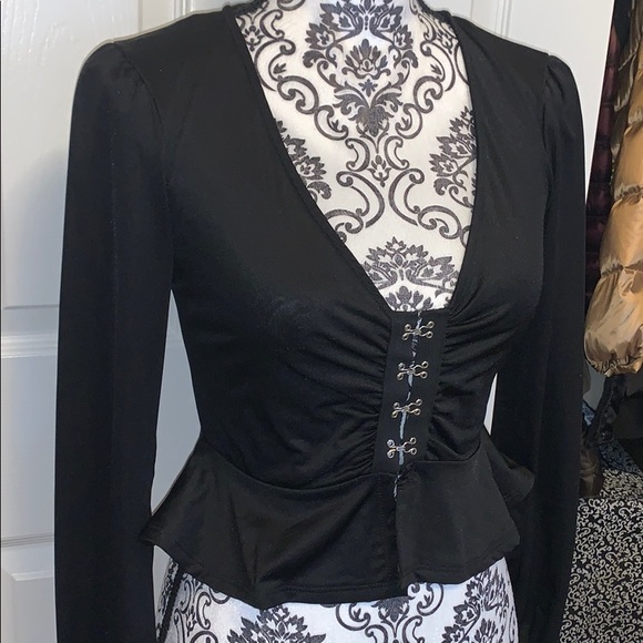 L.A. Hearts Long Sleeve Blouse - Picture 15 of 16